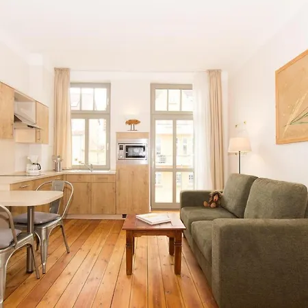 Apartment 6 Windspiel
